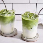 Iced Matcha Latte with MB Superfoods Matcha – Refreshing Green Tea Drink with Milk and Ice