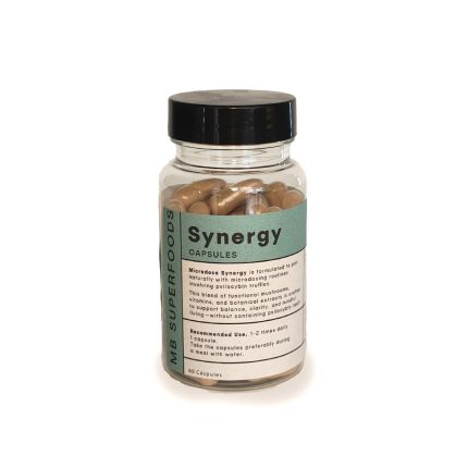 Microdose Synergy capsules MB Superfoods 60 capsules functional mushroom blend supplement bottle